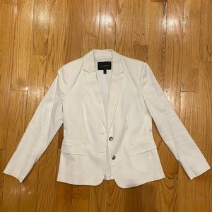 Banana Republic White Women’s Double Breasted Blazer